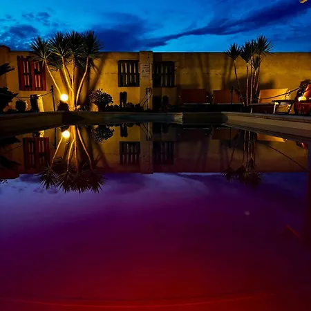 Romina Bed & Breakfast 4*