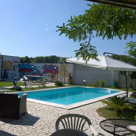 Bed & Breakfast Romina San Cataldo (Apulia)