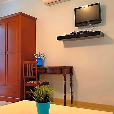 Bed & Breakfast Romina 4*