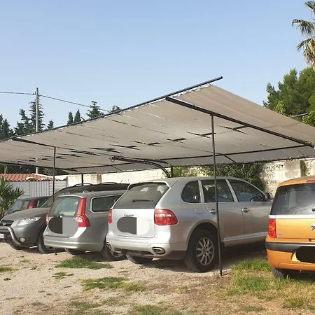 Romina 住宿加早餐酒店 圣卡塔尔多