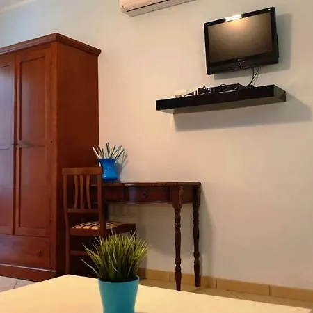 Romina 住宿加早餐酒店 圣卡塔尔多