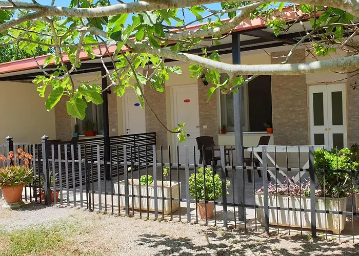 Romina Oda ve Kahvaltı San Cataldo (Apulia)